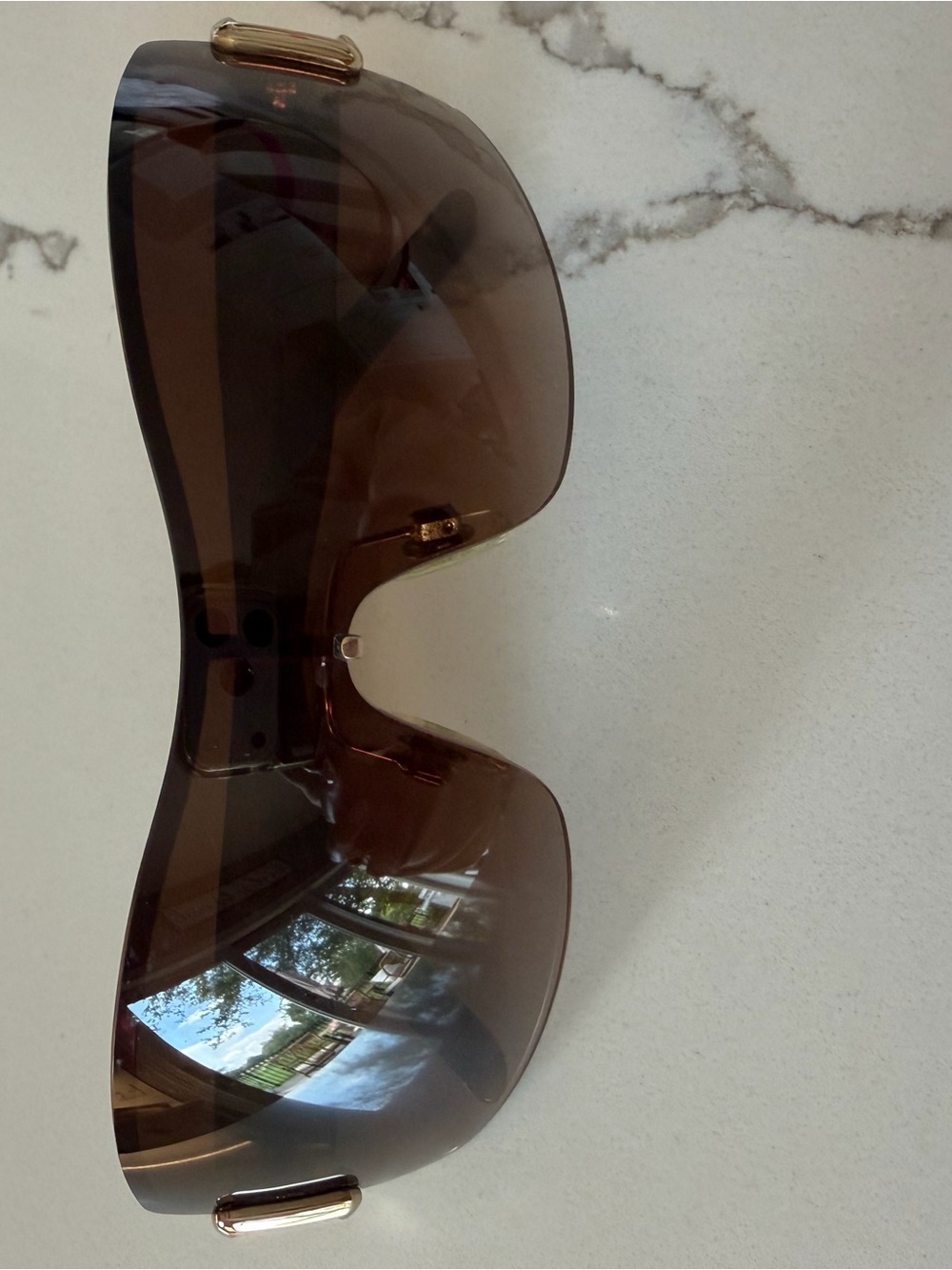 Burberry Brown Shield Sunglasses - Rimless Fashion Visor